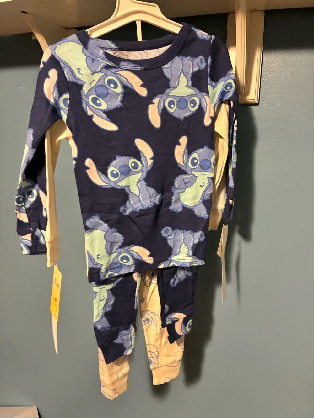 Disney Stitch 2-Piece Pajama Set Lot 2T Cream Navy NWT